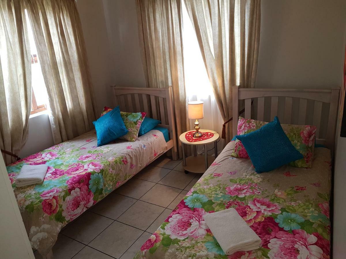 Serengeti Heide Self Catering Flats Ciudad del Cabo Exterior foto